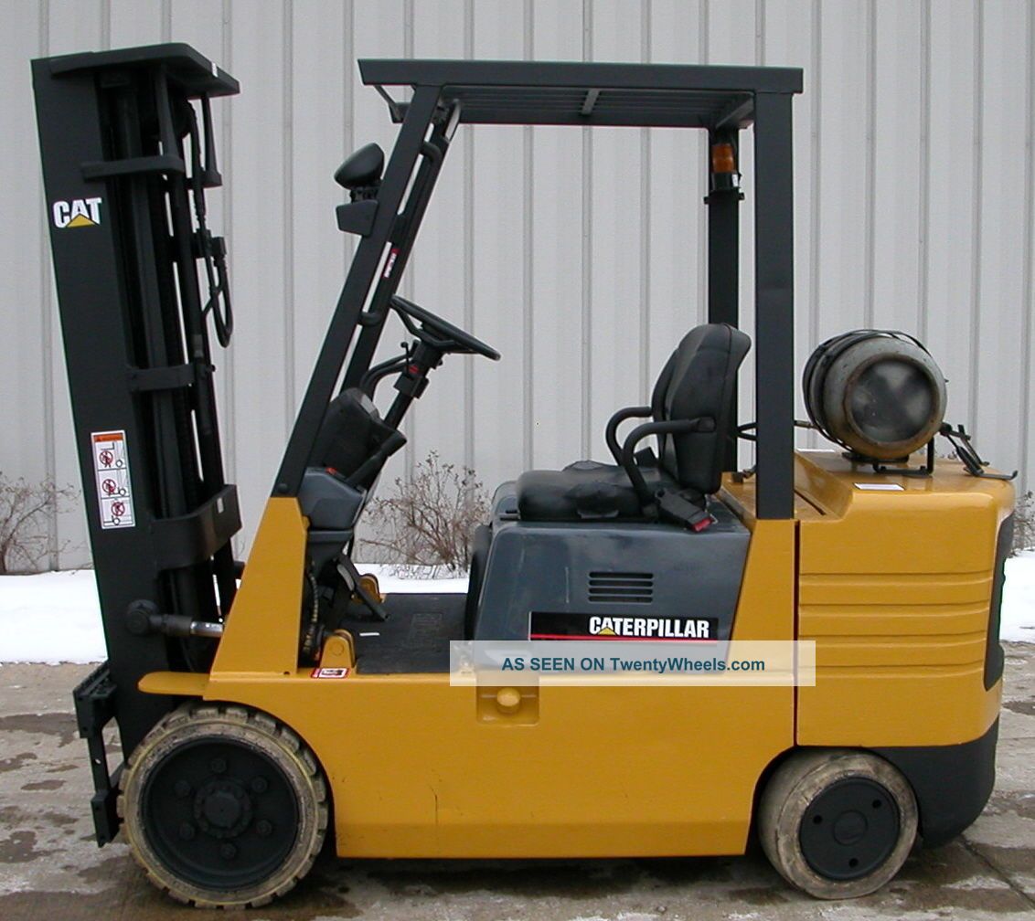 Caterpillar Model Gc30 (1997) 6000lbs Capacity Lpg Cushion Tire Forklift Forklifts photo