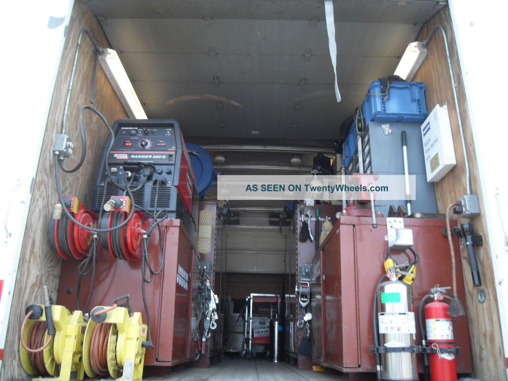 2008 Ford F750 Xlt Utility / Service Trucks photo