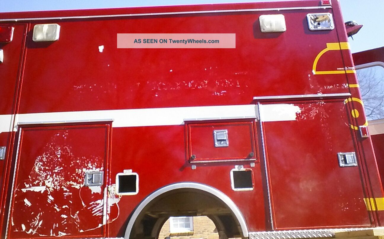 1993 Mobile Medical Utility / Service Trucks photo