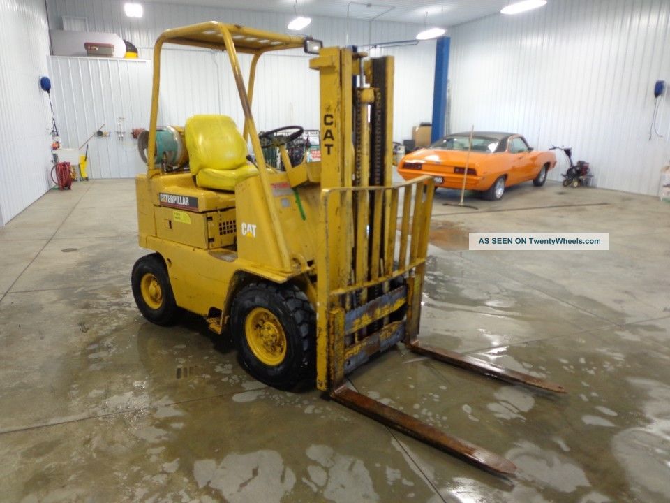 1979 Caterpillar V30b 3000 Lb Lpg Forklift Forklifts photo
