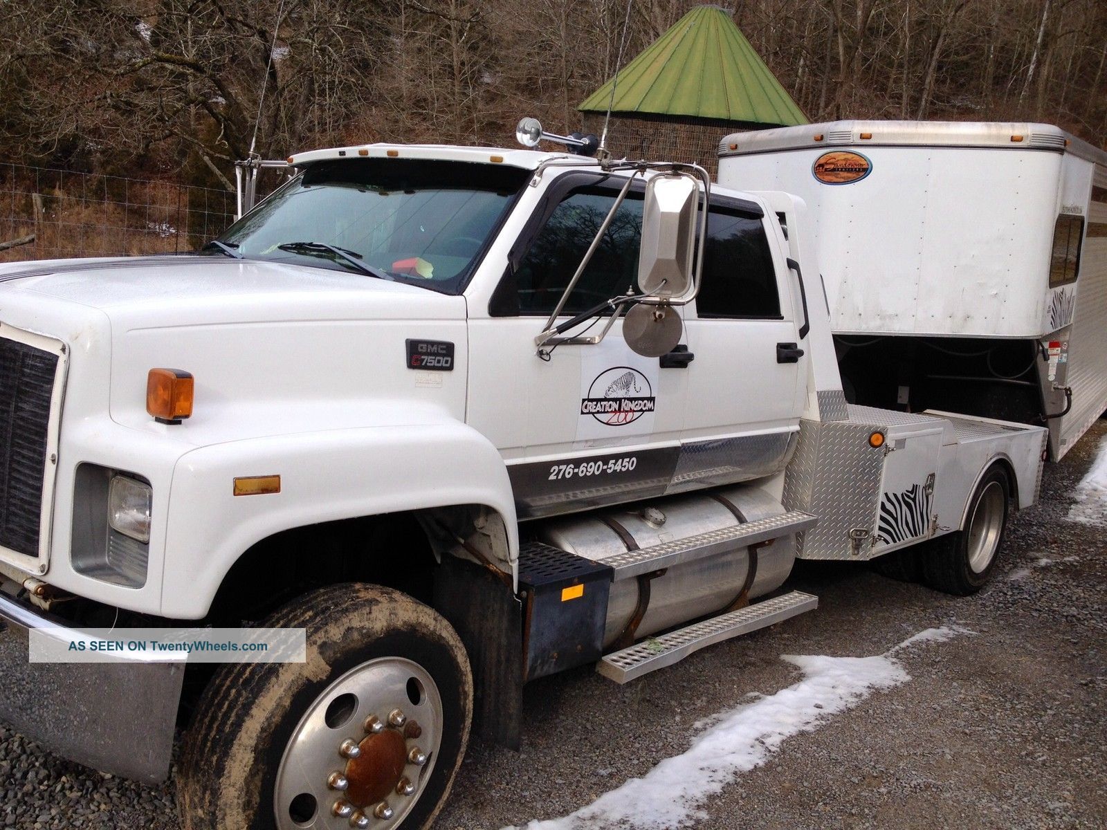 2001 Gmc C7500 Utility / Service Trucks photo