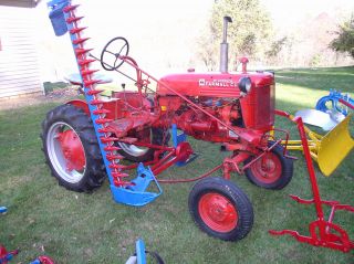 1949 Farmall Cub Tractor With Implements photo