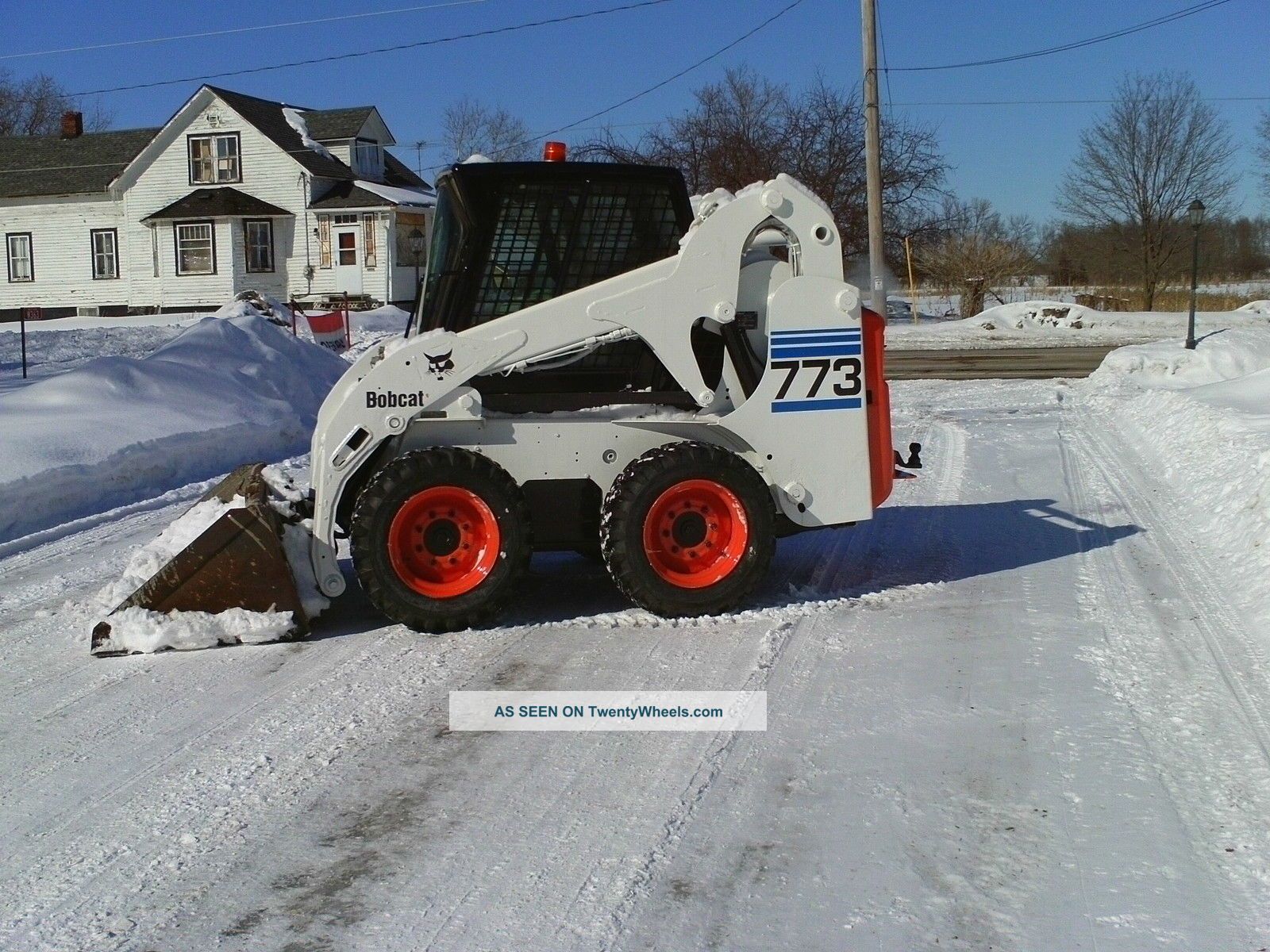 773 - Bobcat - Cab &heat - Powerbobtach - Tires/ - Love It Or Leave It Gaurantee Skid Steer Loaders photo