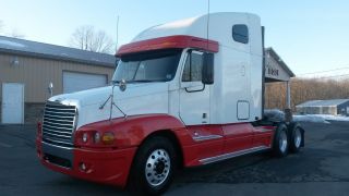 2007 Freightliner Century photo