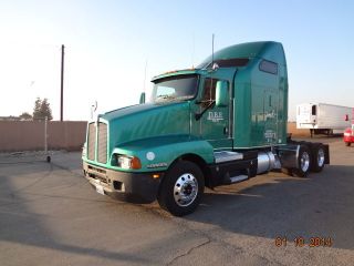 2006 Kenworth T600 photo