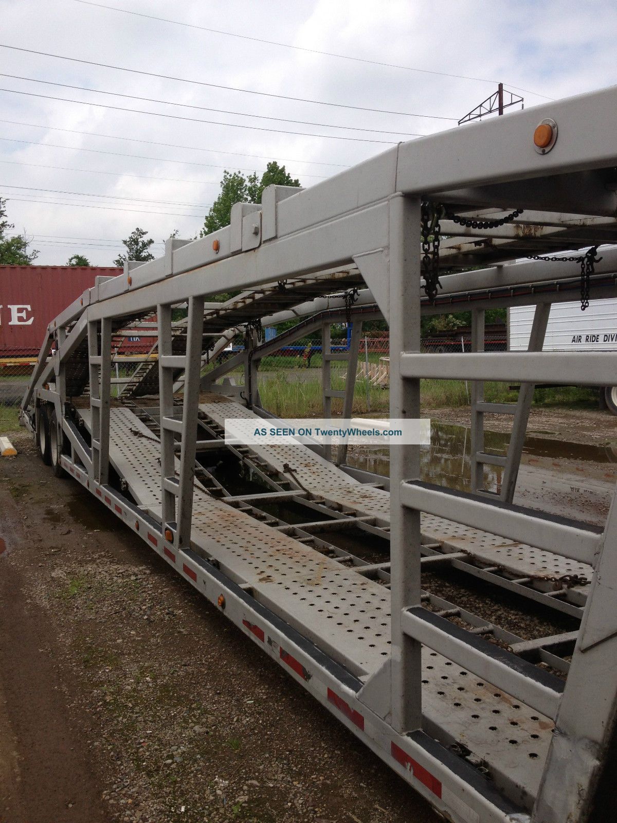 2005 Freightliner Columbia 120