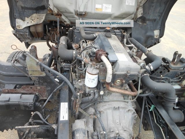 2002 Isuzu Npr Hd Box Trucks / Cube Vans photo