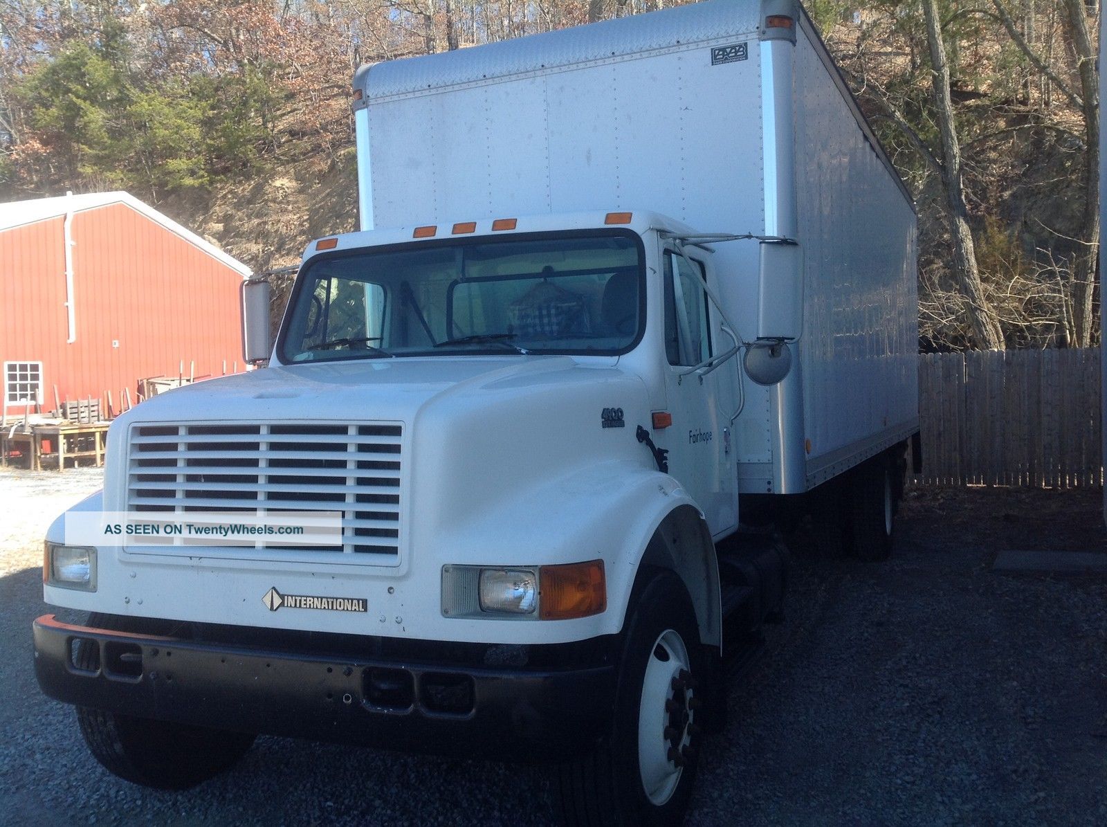 2001 International 4700 Box Trucks / Cube Vans photo