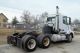 2005 Volvo Vnl64t Financing Available Daycab Semi Trucks photo 4