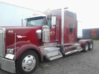 2005 Kenworth W900l photo