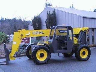 Gehl Rs8 - 44 Reach Forklift Telehandler photo