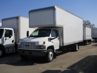 2007 Chevrolet /gmc C5500 C6500 Topkick Kodiak 22ft Box +3ft Attic Cupola Moving Truck - We Ship&finance photo