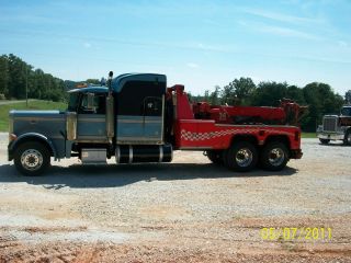 1989 Peterbilt photo