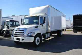 2013 Hino 268 26ft Box Truck W Liftgate Hi Cube - Freight & Movers Dream - - - In Save $20,  000 Off photo