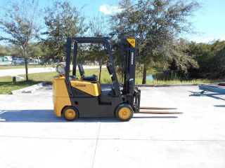 Great Working Doosan Heavy Duty Propane Powered Forklift Ready For Use photo