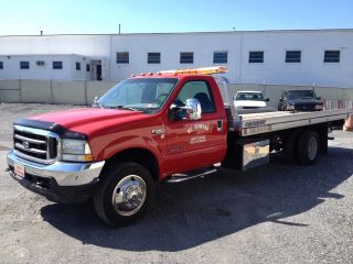 2002 Ford F550 photo