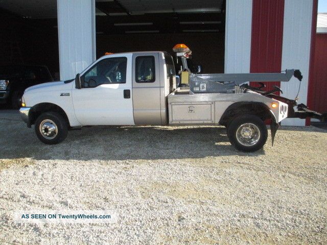 1999 Ford Wreckers photo