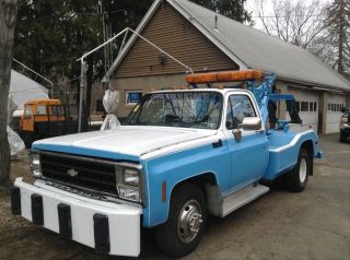 1980 Chevrolet C30 photo