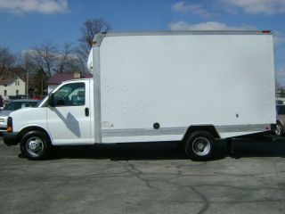 2012 Chevrolet Express 3500 Commercial Cutaway Box Van photo