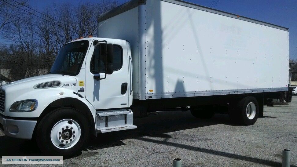 2004 Freightliner 24 Ft Box Truck Gvw 25500 Lbs Box Trucks / Cube Vans photo