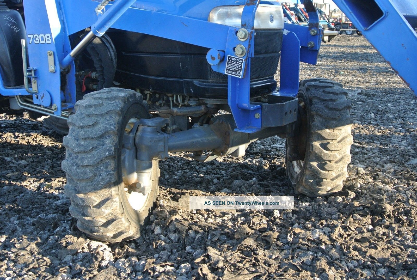 Holland Tc33d Steer 33hp Tractor 4wd With Loader And Bucket Rops
