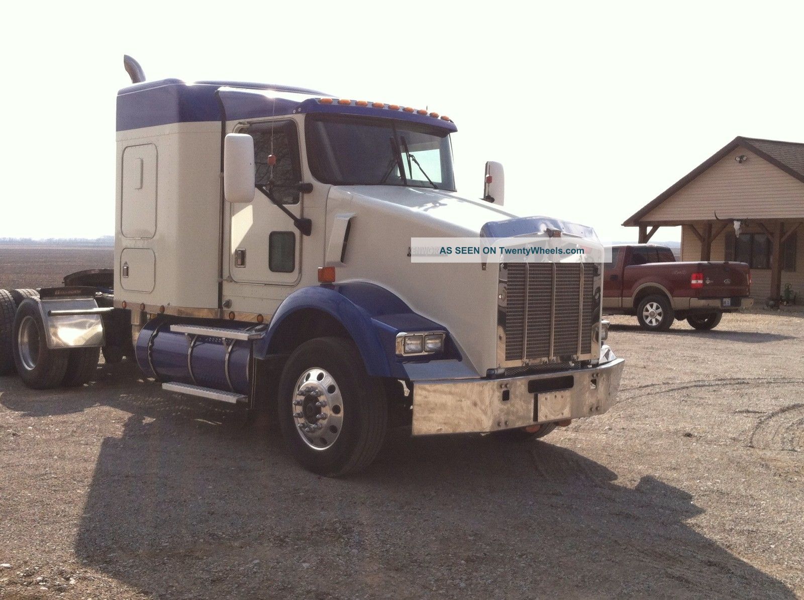 1999 Kenworth T800 Sleeper Semi Trucks photo