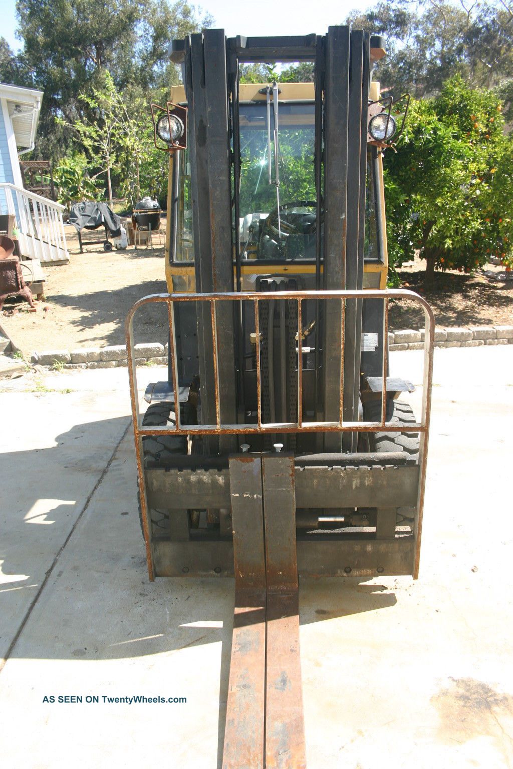 Yale 6000 Lb Propane Forklift Pneumatic W/heated Full Enclosure