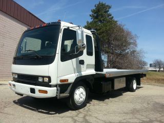 2000 Isuzu Frr photo