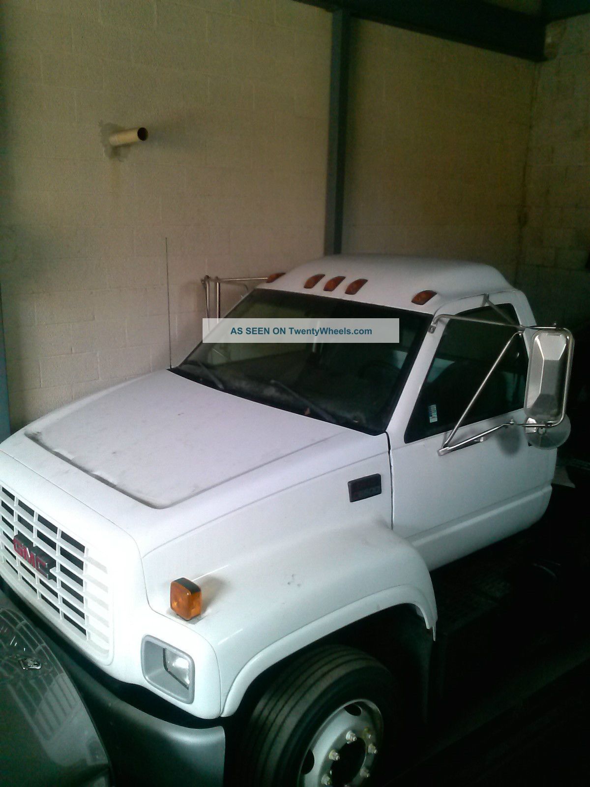 2002 Gmc 6500 Wreckers photo