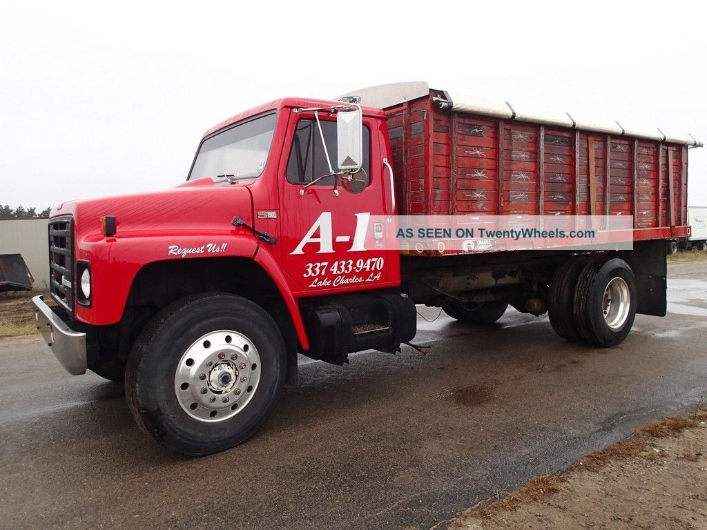 1989 International S1900 Grain Truck Other Heavy Duty Trucks photo