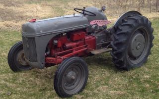 1946 Ford 9n Farm Tractor All Has All Tires photo