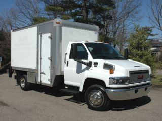 2005 Gmc C5500 14’ Utility Box / Service Truck photo