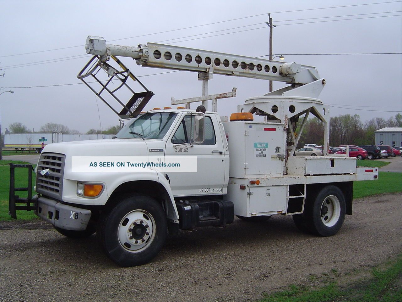 1996 Ford F700 Bucket / Boom Trucks photo