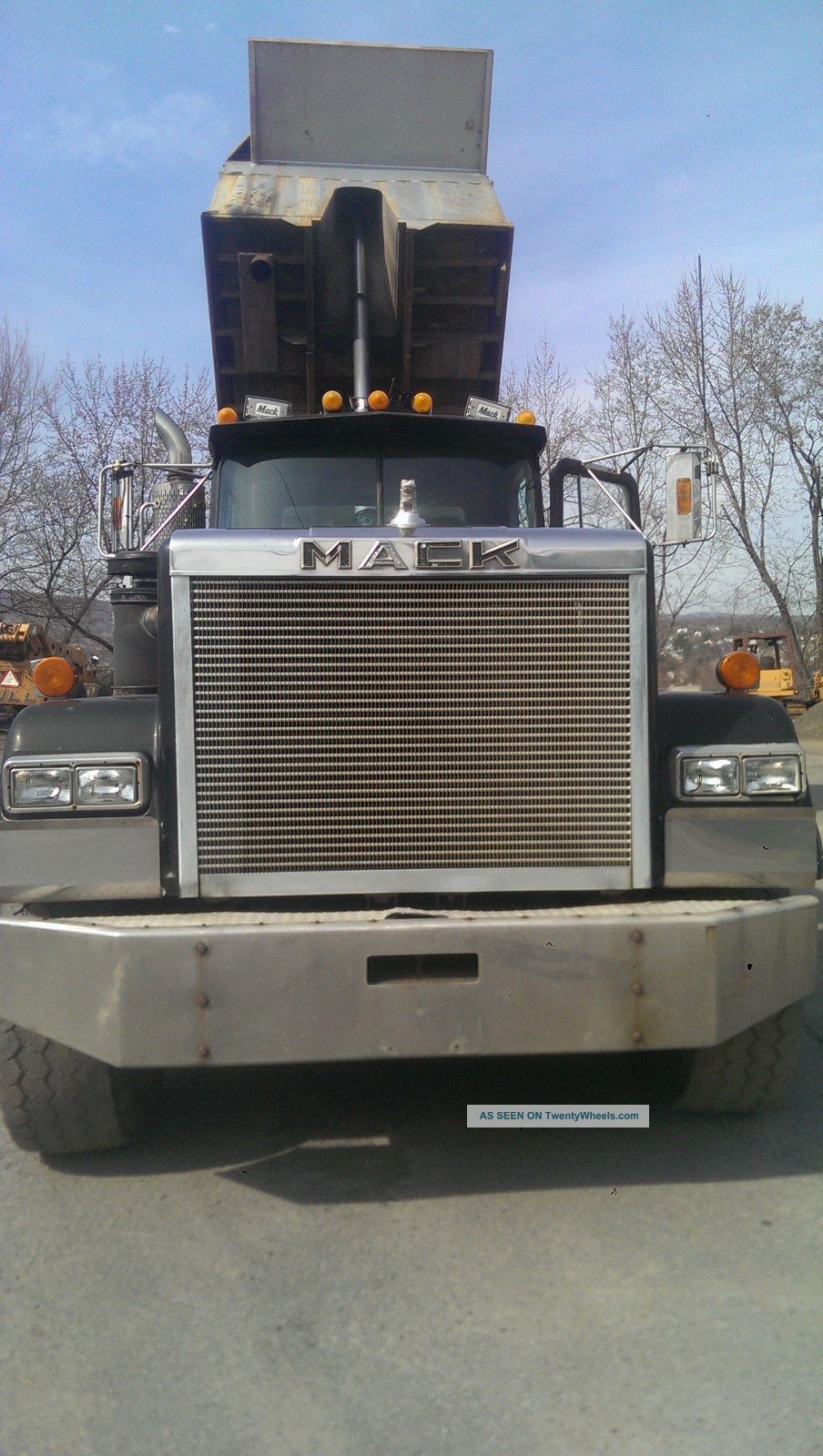 1988 Mack Liner Dump Trucks photo