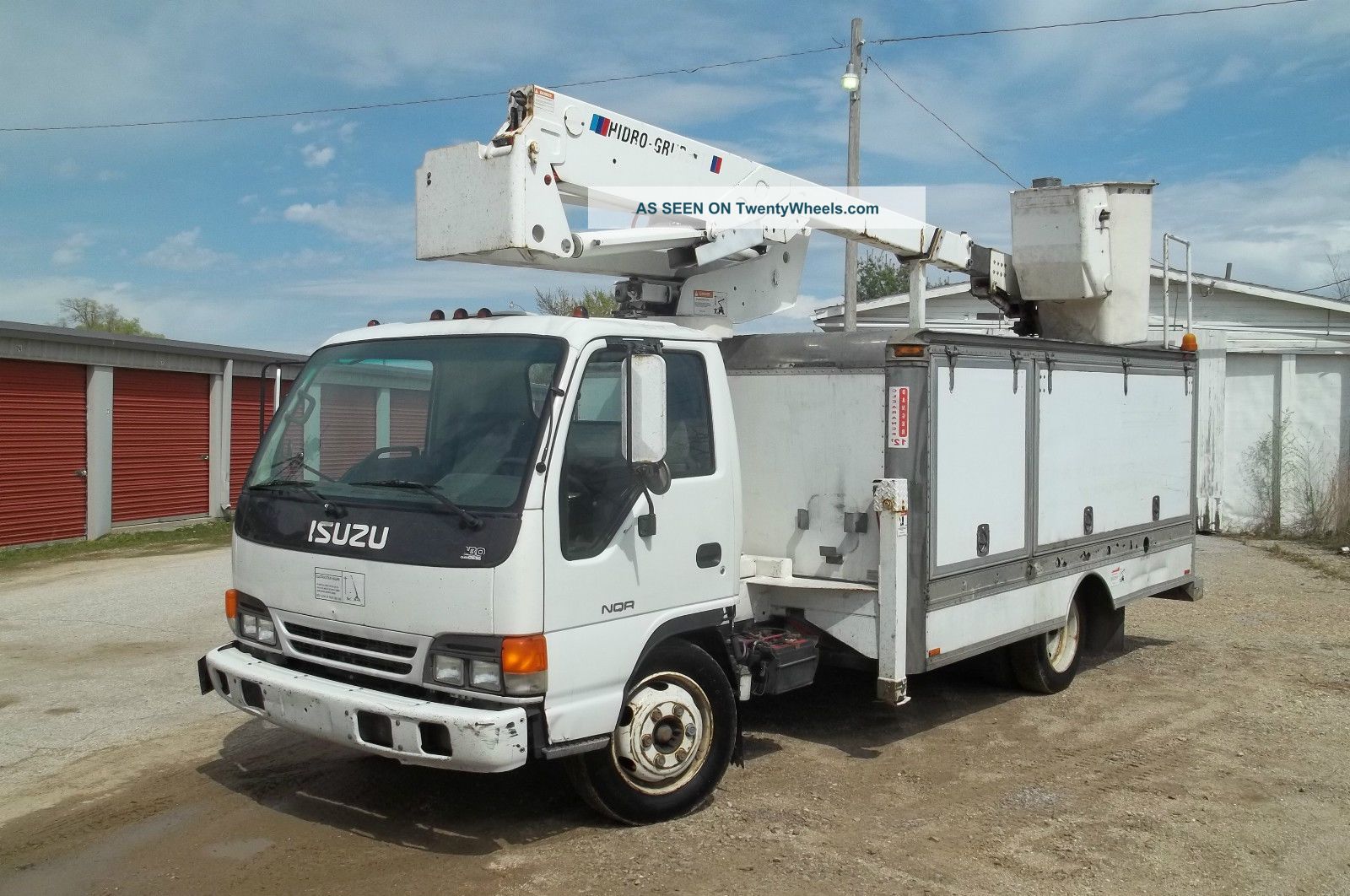 2003 Ford Nqr Bucket / Boom Trucks photo