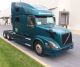 2004 Volvo Vnl 780 Sleeper Semi Trucks photo 8