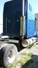 2007 Freightliner Columbia Box Trucks / Cube Vans photo 2