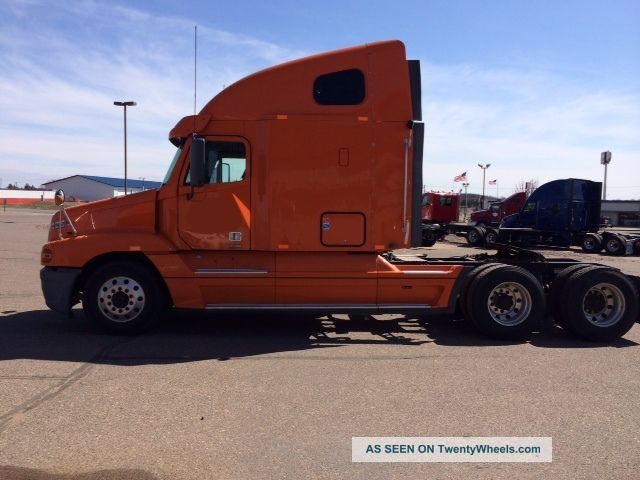 2007 Freightliner Century Cst 120 - St120064s T Sleeper Semi Trucks photo