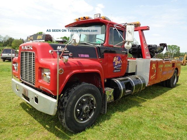 1996 Mack Rd690t Heavy Duty Wrecker Tow Truck Wreckers photo