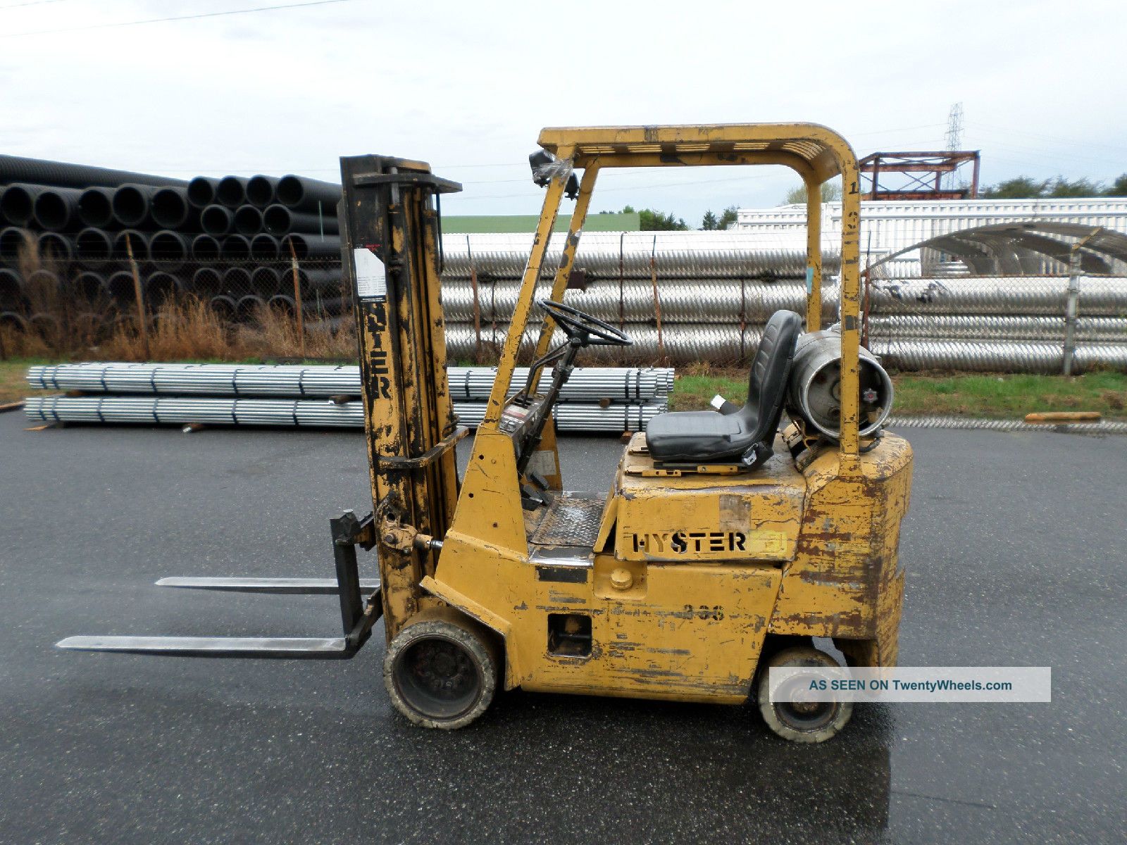 Hyster Fork Lift 3250lb - $3500 (statesville) Forklifts photo