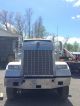 2002 Kenworth W900 Daycab Semi Trucks photo 2