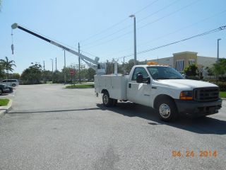 2001 Ford F - 350 photo