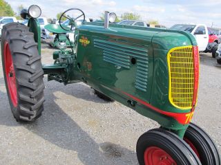 1948 Oliver Model 70 Tractor photo