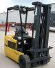 Yale Model Erp040th (2008) 4000lbs Capacity 3 Wheel Electric Forklift Forklifts photo 2
