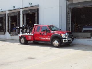 2011 Ford F550 photo