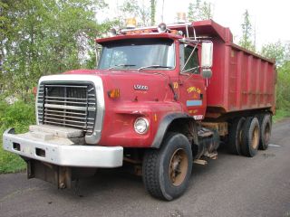 1994 Ford L - 9000 photo