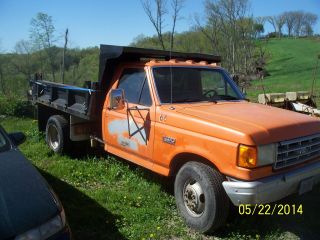 1991 Ford F350 photo