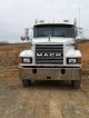 1996 Mack Ch613 Daycab Semi Trucks photo 1