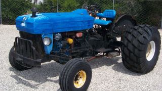 Ford 2610 2wd Diesel Lcg Tractor,  Pto photo