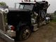 2006 Peterbilt 379 Sleeper Semi Trucks photo 9